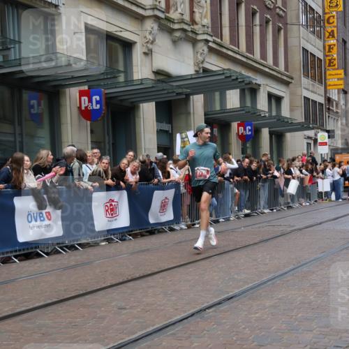 13.09.2026 - 21. swb-Marathon Bremen Strokosch-Dieckow http://msf.ph/oto/10391115 13.09.2026 13:04:59 Ziel 439, 1336, 1822, 2297, 3196, 3365, 4025, 4729, 5092, 7102, 9273, 1336, 1712, 2646, 5283, 5674, 6708, 7538, 7814, 8054, 8701, 9070, 9306, 9495, 9689, 13187 meine-sportfotos.de
