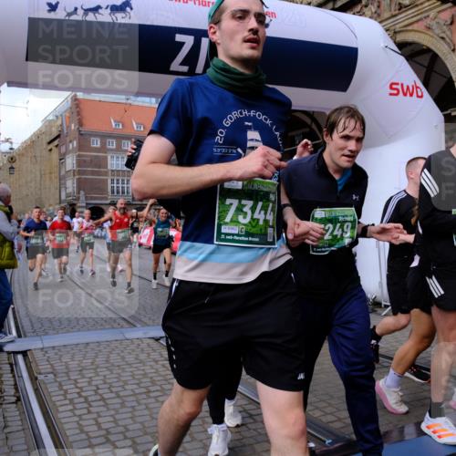 13.09.2026 - 21. swb-Marathon Bremen Tim E. http://msf.ph/oto/10391175 13.09.2026 13:36:55 Ziel 164, 372, 900, 1738, 1880, 1936, 2467, 2673, 2731, 2819, 2823, 3067, 3585, 3815, 4006, 4050, 4182, 4216, 4304, 4414, 4676, 4892, 5061, 5447, 5656, 5781, 5823, 6050, 6280, 6340, 6516, 6527, 6568, 7039, 7229, 7237, 7249, 7344, 7656, 7765, 7808, 8525, 8685, 8723, 8790, 8905, 9658, 9776, 9807, 9899, 10068, 10070 meine-sportfotos.de