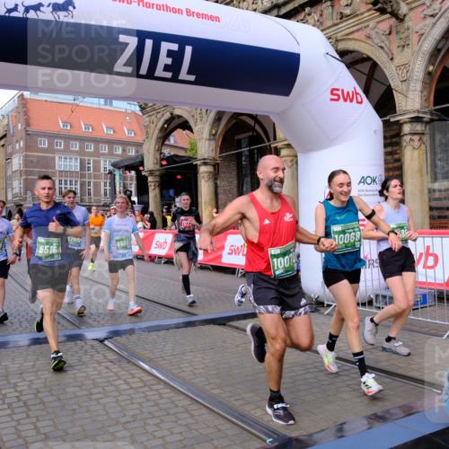 13.09.2026 - 21. swb-Marathon Bremen Tim E. http://msf.ph/oto/10391195 13.09.2026 13:36:57 Ziel 164, 813, 1936, 2467, 2673, 2731, 2819, 2823, 3067, 3585, 3635, 3815, 4006, 4050, 4182, 4216, 4304, 4335, 4414, 4676, 4892, 5061, 5447, 5656, 5781, 5823, 6050, 6280, 6340, 6516, 6527, 6568, 7039, 7229, 7237, 7249, 7344, 7640, 7656, 7765, 7808, 8685, 8723, 8790, 8905, 9658, 9776, 9807, 10068, 10070 meine-sportfotos.de