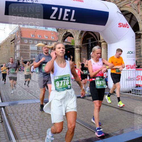 13.09.2026 - 21. swb-Marathon Bremen Tim E. http://msf.ph/oto/10391239 13.09.2026 13:37:00 Ziel 164, 551, 813, 843, 1936, 2275, 2467, 2673, 2731, 2819, 2823, 3067, 3541, 3585, 3635, 3815, 3874, 3998, 4006, 4050, 4182, 4216, 4304, 4335, 4414, 4676, 4892, 5061, 5447, 5656, 5781, 5823, 6050, 6280, 6340, 6516, 6568, 6966, 7039, 7229, 7237, 7249, 7344, 7640, 7656, 7765, 7808, 8498, 8685, 8723, 8790, 9658, 9776, 9807, 10068, 10070 meine-sportfotos.de