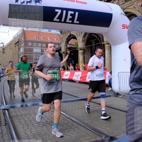 13.09.2026 - 21. swb-Marathon Bremen Tim E. http://msf.ph/oto/10391252 13.09.2026 13:37:02 Ziel 164, 551, 813, 843, 1936, 2275, 2673, 2819, 3541, 3585, 3635, 3815, 3874, 3998, 4006, 4050, 4304, 4335, 4414, 4676, 4892, 5061, 5236, 5355, 5447, 5656, 5823, 6050, 6280, 6340, 6408, 6516, 6568, 6966, 7039, 7229, 7237, 7640, 7656, 7765, 8498, 8685, 8723, 8790, 9658, 9776, 9807, 10068, 10070 meine-sportfotos.de