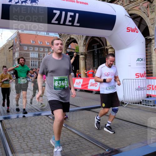 13.09.2026 - 21. swb-Marathon Bremen Tim E. http://msf.ph/oto/10391254 13.09.2026 13:37:02 Ziel 164, 551, 813, 843, 1936, 2275, 2673, 2819, 3541, 3585, 3635, 3815, 3874, 3998, 4006, 4050, 4304, 4335, 4414, 4676, 4892, 5061, 5236, 5355, 5447, 5656, 5823, 6050, 6280, 6340, 6408, 6516, 6568, 6966, 7039, 7229, 7237, 7640, 7656, 7765, 8498, 8685, 8723, 8790, 9658, 9776, 9807, 10068, 10070 meine-sportfotos.de