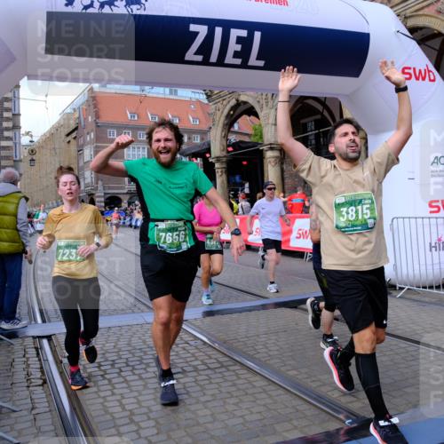 13.09.2026 - 21. swb-Marathon Bremen Tim E. http://msf.ph/oto/10391255 13.09.2026 13:37:03 Ziel 551, 813, 843, 1936, 2275, 2819, 3541, 3585, 3635, 3815, 3874, 3998, 4050, 4304, 4335, 4414, 4676, 4892, 5061, 5236, 5355, 5447, 5656, 5823, 6050, 6269, 6280, 6340, 6408, 6516, 6568, 6966, 7039, 7229, 7237, 7640, 7656, 7765, 8034, 8498, 8685, 8723, 8790, 9658, 9776, 9807, 10068, 10070 meine-sportfotos.de