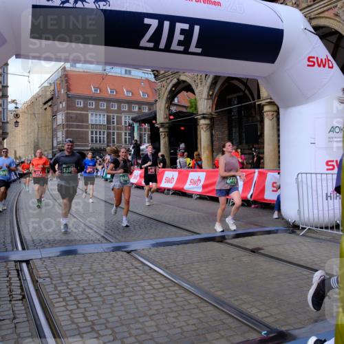 13.09.2026 - 21. swb-Marathon Bremen Tim E. http://msf.ph/oto/10391308 13.09.2026 13:37:13 Ziel 551, 813, 843, 950, 1285, 1641, 1849, 1936, 2241, 2275, 2930, 3122, 3541, 3635, 3787, 3874, 3909, 3998, 4261, 4335, 4410, 4448, 5236, 5355, 5447, 5823, 6050, 6056, 6269, 6408, 6431, 6966, 7046, 7398, 7445, 7640, 7937, 8034, 8498, 8685, 8839, 9310, 9331, 9415, 9589, 9658, 9807, 9840 meine-sportfotos.de