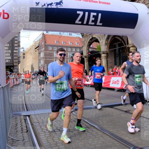 13.09.2026 - 21. swb-Marathon Bremen Tim E. http://msf.ph/oto/10391323 13.09.2026 13:37:16 Ziel 551, 813, 843, 950, 1285, 1641, 1849, 1991, 2241, 2275, 2531, 2930, 3122, 3541, 3635, 3732, 3787, 3874, 3894, 3909, 3998, 4261, 4335, 4410, 4448, 5236, 5355, 6056, 6269, 6408, 6431, 6629, 6961, 6966, 7006, 7046, 7398, 7445, 7640, 7937, 8034, 8498, 8839, 9310, 9317, 9331, 9415, 9589, 9840 meine-sportfotos.de