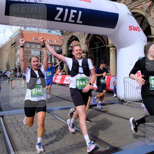 13.09.2026 - 21. swb-Marathon Bremen Tim E. http://msf.ph/oto/10391356 13.09.2026 13:37:32 Ziel 270, 391, 869, 950, 1180, 1854, 1991, 2531, 3333, 3627, 3732, 3823, 3894, 4932, 4947, 5388, 5547, 5577, 5612, 5738, 5791, 6046, 6629, 6904, 6947, 6961, 7006, 7571, 7937, 8268, 8443, 8458, 8753, 9140, 9317, 9701, 13077 meine-sportfotos.de