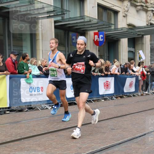 13.09.2026 - 21. swb-Marathon Bremen Strokosch-Dieckow http://msf.ph/oto/10391422 13.09.2026 13:06:13 Ziel 474, 508, 788, 1770, 1921, 2832, 3910, 4777, 5238, 6951, 7590, 8621, 9934, 13148, 474, 681, 1901, 3297, 3466, 4614, 4712, 5803, 6058, 6686, 7336, 7399, 8334, 8670, 8877, 8983, 9429, 9918, 9934 meine-sportfotos.de