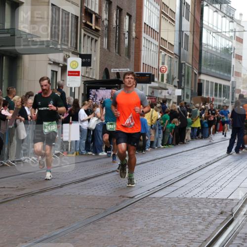 13.09.2026 - 21. swb-Marathon Bremen Strokosch-Dieckow http://msf.ph/oto/10391449 13.09.2026 13:06:22 Ziel 508, 521, 788, 1009, 1770, 1921, 2832, 3127, 3910, 4574, 4777, 5238, 6784, 6951, 7590, 8580, 13148, 474, 681, 1901, 3297, 3466, 4614, 5803, 6686, 7336, 8621, 8670, 8983, 9429, 9934, 13148 meine-sportfotos.de