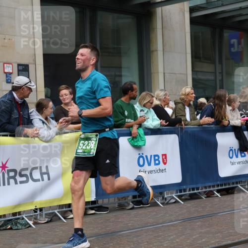 13.09.2026 - 21. swb-Marathon Bremen Strokosch-Dieckow http://msf.ph/oto/10391483 13.09.2026 13:06:28 Ziel 508, 521, 749, 788, 1009, 1770, 2832, 3127, 3910, 4574, 4777, 5238, 6784, 6951, 8580, 8888, 474, 1770, 1901, 1921, 3466, 7336, 7590, 8621, 8670, 9934, 13148 meine-sportfotos.de