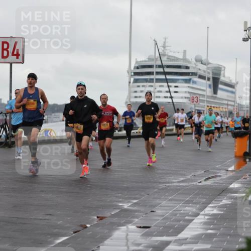 13.09.2026 - Kiel Lauf Andreas Tolksdorf http://msf.ph/oto/10399808 13.09.2026 10:57:28 Kiellinie 4, 2809, 11418, 10577, 12521, 3 meine-sportfotos.de
