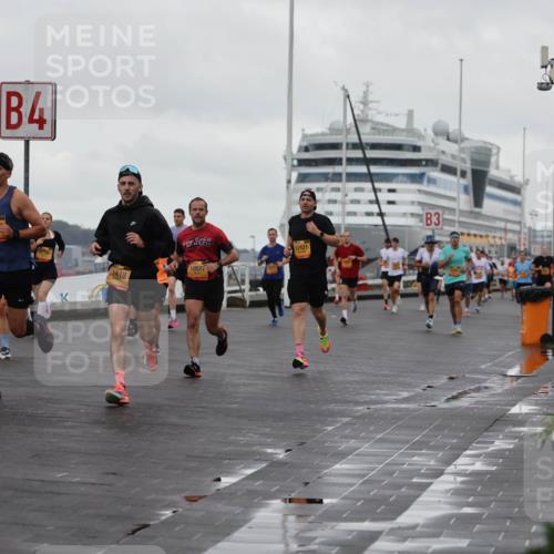 13.09.2026 - Kiel Lauf Andreas Tolksdorf http://msf.ph/oto/10399833 13.09.2026 10:57:28 Kiellinie 4, 2809, 1418, 10577, 12521, 3 meine-sportfotos.de
