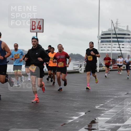 13.09.2026 - Kiel Lauf Andreas Tolksdorf http://msf.ph/oto/10399852 13.09.2026 10:57:29 Kiellinie 2809, 9464, 4, 1418, 1152, 10577, 12521, 3 meine-sportfotos.de