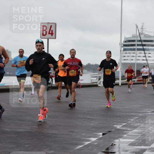 13.09.2026 - Kiel Lauf Andreas Tolksdorf http://msf.ph/oto/10399859 13.09.2026 10:57:29 Kiellinie 2809, 9464, 4, 11418, 10577, 12521, 3 meine-sportfotos.de