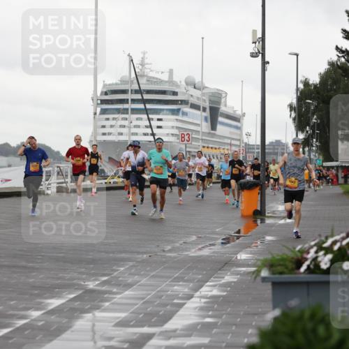 13.09.2026 - Kiel Lauf Andreas Tolksdorf http://msf.ph/oto/10399874 13.09.2026 10:57:31 Kiellinie 4, 12521, 5226, 3, 1043, 100, 317347 meine-sportfotos.de
