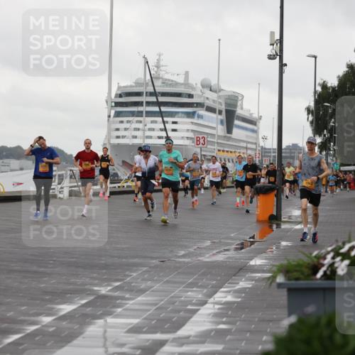 13.09.2026 - Kiel Lauf Andreas Tolksdorf http://msf.ph/oto/10399881 13.09.2026 10:57:31 Kiellinie 4, 12521, 3, 1, 1042, 100, 73477 meine-sportfotos.de