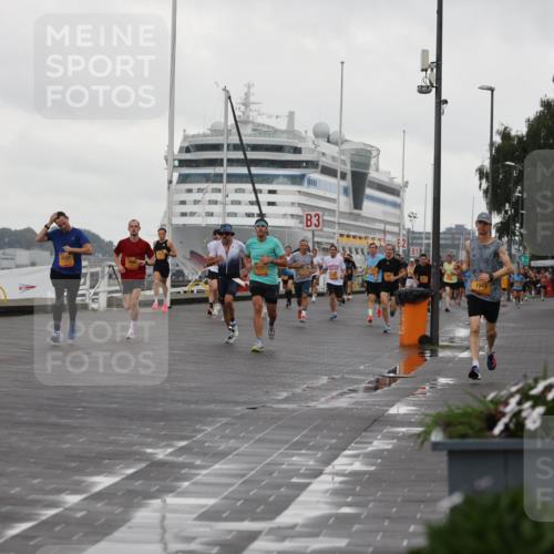 13.09.2026 - Kiel Lauf Andreas Tolksdorf http://msf.ph/oto/10399884 13.09.2026 10:57:31 Kiellinie 4, 12521, 3, 100, 1713173477 meine-sportfotos.de