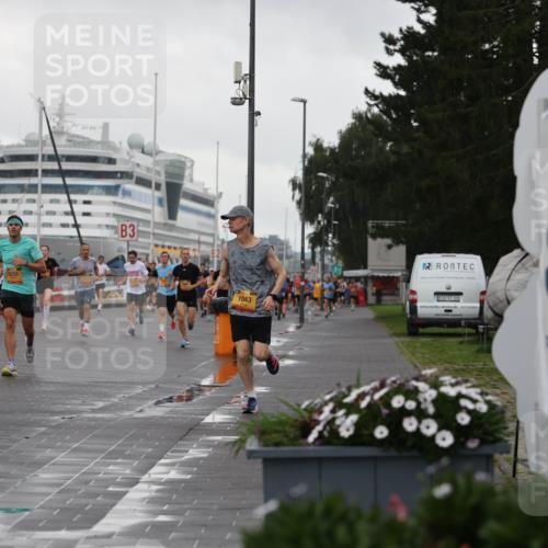 13.09.2026 - Kiel Lauf Andreas Tolksdorf http://msf.ph/oto/10399914 13.09.2026 10:57:33 Kiellinie 5226, 3, 1043, 300 meine-sportfotos.de