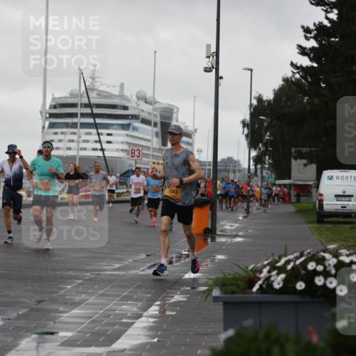 13.09.2026 - Kiel Lauf Andreas Tolksdorf http://msf.ph/oto/10399938 13.09.2026 10:57:33 Kiellinie 9247, 7946, 52265, 3, 1043, 300 meine-sportfotos.de