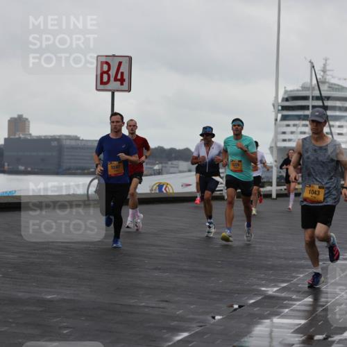13.09.2026 - Kiel Lauf Andreas Tolksdorf http://msf.ph/oto/10399955 13.09.2026 10:57:34 Kiellinie 4, 9247, 5226, 1043, 3 meine-sportfotos.de