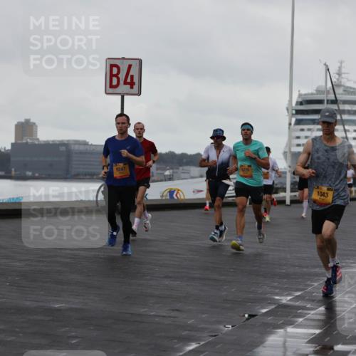 13.09.2026 - Kiel Lauf Andreas Tolksdorf http://msf.ph/oto/10399957 13.09.2026 10:57:34 Kiellinie 4, 9247, 5226, 1043, 3 meine-sportfotos.de
