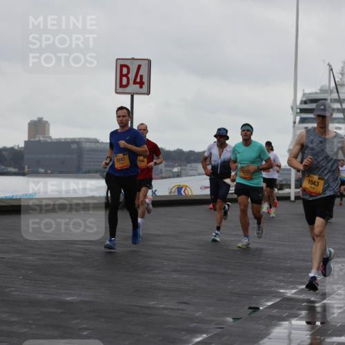 13.09.2026 - Kiel Lauf Andreas Tolksdorf http://msf.ph/oto/10399963 13.09.2026 10:57:34 Kiellinie 4, 9247, 7946, 52, 1043, 3 meine-sportfotos.de