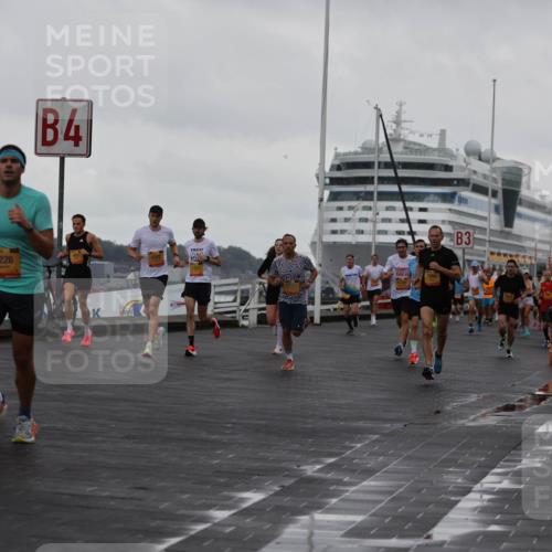 13.09.2026 - Kiel Lauf Andreas Tolksdorf http://msf.ph/oto/10400011 13.09.2026 10:57:36 Kiellinie 5226, 4, 3 meine-sportfotos.de