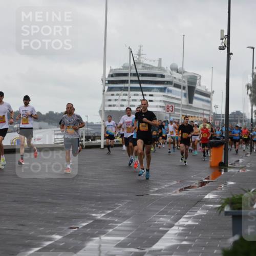 13.09.2026 - Kiel Lauf Andreas Tolksdorf http://msf.ph/oto/10400023 13.09.2026 10:57:37 Kiellinie 4, 11725, 7084, 3 meine-sportfotos.de
