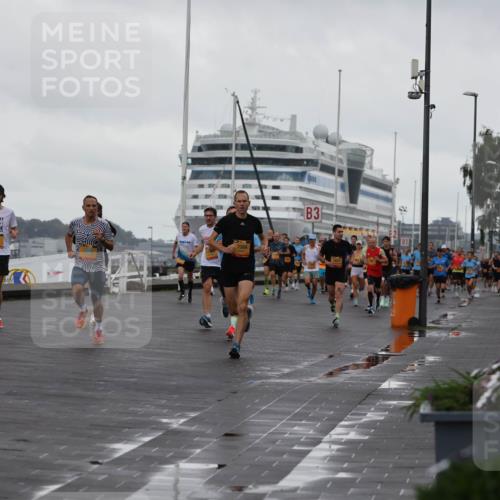 13.09.2026 - Kiel Lauf Andreas Tolksdorf http://msf.ph/oto/10400039 13.09.2026 10:57:37 Kiellinie 4, 7084, 3, 100 meine-sportfotos.de