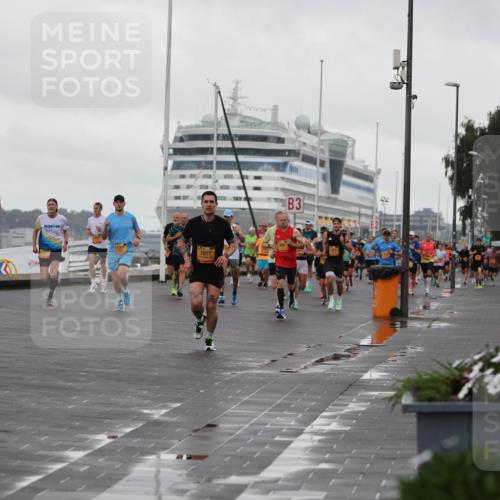 13.09.2026 - Kiel Lauf Andreas Tolksdorf http://msf.ph/oto/10400077 13.09.2026 10:57:41 Kiellinie 4, 6333, 7077, 3 meine-sportfotos.de