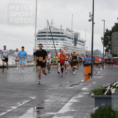 13.09.2026 - Kiel Lauf Andreas Tolksdorf http://msf.ph/oto/10400084 13.09.2026 10:57:41 Kiellinie 4, 6333, 7077, 3 meine-sportfotos.de