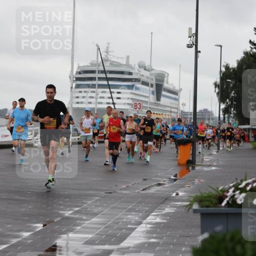 13.09.2026 - Kiel Lauf Andreas Tolksdorf http://msf.ph/oto/10400095 13.09.2026 10:57:42 Kiellinie 4, 7307, 3, 100 meine-sportfotos.de