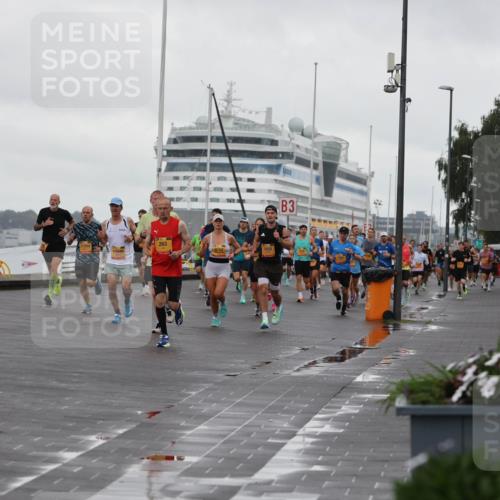 13.09.2026 - Kiel Lauf Andreas Tolksdorf http://msf.ph/oto/10400124 13.09.2026 10:57:43 Kiellinie 4, 7307, 12049, 263, 9767, 3, 173477 meine-sportfotos.de