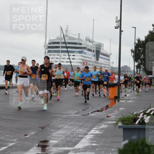 13.09.2026 - Kiel Lauf Andreas Tolksdorf http://msf.ph/oto/10400163 13.09.2026 10:57:46 Kiellinie 263, 4, 8075, 7659, 3, 100 meine-sportfotos.de