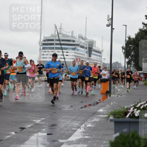 13.09.2026 - Kiel Lauf Andreas Tolksdorf http://msf.ph/oto/10400201 13.09.2026 10:57:48 Kiellinie 4, 6722, 10093, 5828, 11408, 1642, 3, 300, 3173622 meine-sportfotos.de