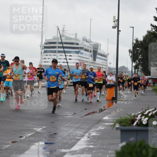 13.09.2026 - Kiel Lauf Andreas Tolksdorf http://msf.ph/oto/10400206 13.09.2026 10:57:48 Kiellinie 4, 6722, 10093, 5828, 1642, 3, 1000 meine-sportfotos.de