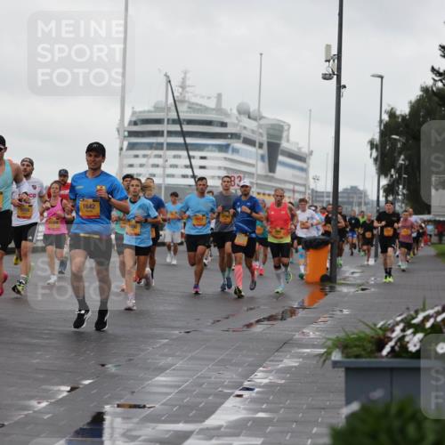 13.09.2026 - Kiel Lauf Andreas Tolksdorf http://msf.ph/oto/10400218 13.09.2026 10:57:49 Kiellinie 4, 10093, 5828, 542, 5926, 11408, 1642, 1266, 2700 meine-sportfotos.de