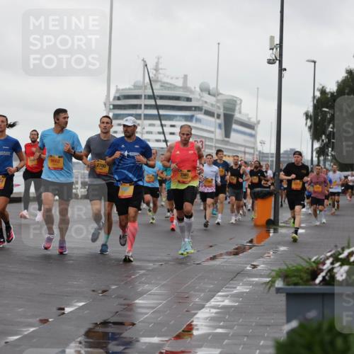 13.09.2026 - Kiel Lauf Andreas Tolksdorf http://msf.ph/oto/10400270 13.09.2026 10:57:52 Kiellinie 4, 1510, 9662, 2700, 3360, 8233 meine-sportfotos.de
