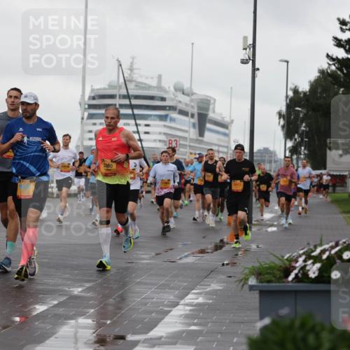 13.09.2026 - Kiel Lauf Andreas Tolksdorf http://msf.ph/oto/10400288 13.09.2026 10:57:53 Kiellinie 84, 9662, 3360, 11863, 3, 8912 meine-sportfotos.de