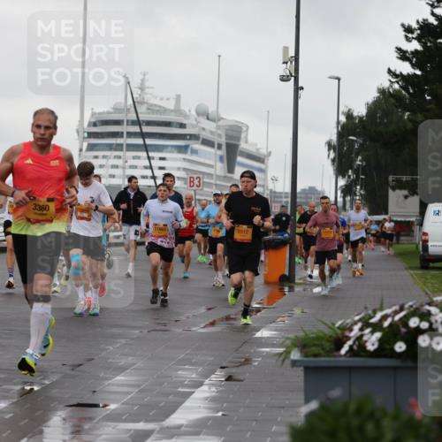 13.09.2026 - Kiel Lauf Andreas Tolksdorf http://msf.ph/oto/10400299 13.09.2026 10:57:54 Kiellinie 3, 3360, 11863, 8912, 2, 81 meine-sportfotos.de
