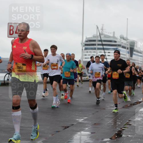 13.09.2026 - Kiel Lauf Andreas Tolksdorf http://msf.ph/oto/10400309 13.09.2026 10:57:55 Kiellinie 38, 3360, 038, 10238, 5852, 11863, 8912 meine-sportfotos.de