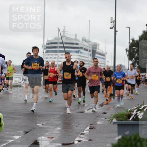 13.09.2026 - Kiel Lauf Andreas Tolksdorf http://msf.ph/oto/10400346 13.09.2026 10:57:58 Kiellinie 8912, 11138, 5587, 12604 meine-sportfotos.de