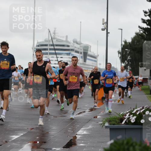 13.09.2026 - Kiel Lauf Andreas Tolksdorf http://msf.ph/oto/10400359 13.09.2026 10:57:58 Kiellinie 4, 72, 399, 11138, 5587, 12604, 11787, 5681 meine-sportfotos.de