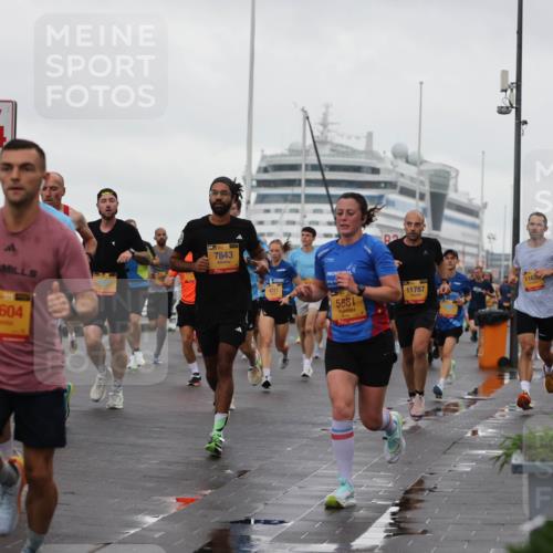 13.09.2026 - Kiel Lauf Andreas Tolksdorf http://msf.ph/oto/10400390 13.09.2026 10:58:01 Kiellinie 4, 12604, 7643, 5681, 11787, 1163 meine-sportfotos.de