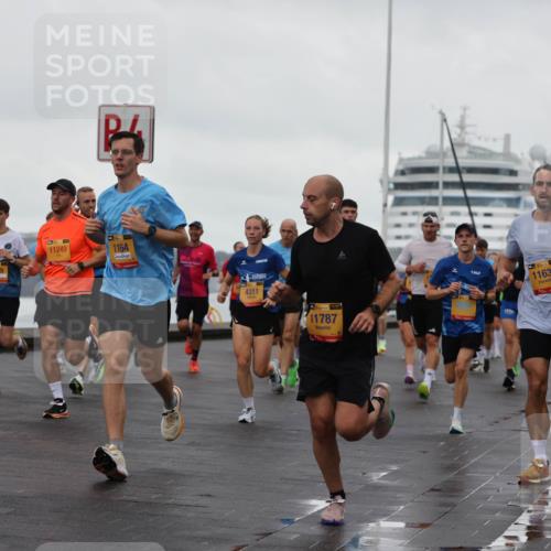 13.09.2026 - Kiel Lauf Andreas Tolksdorf http://msf.ph/oto/10400420 13.09.2026 10:58:03 Kiellinie 7369, 11249, 1164, 4311, 38, 11787, 39, 11637, 2458 meine-sportfotos.de