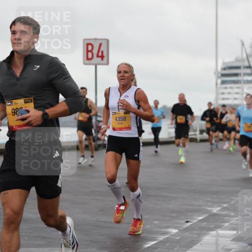 13.09.2026 - Kiel Lauf Andreas Tolksdorf http://msf.ph/oto/10400446 13.09.2026 10:58:13 Kiellinie 3888, 1, 39, 98, 4, 4358 meine-sportfotos.de
