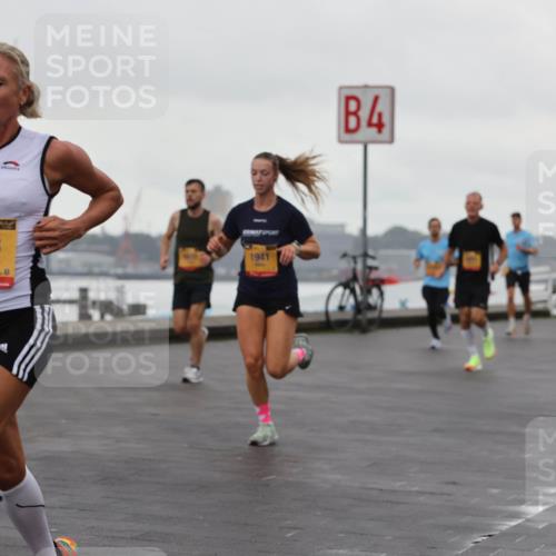 13.09.2026 - Kiel Lauf Andreas Tolksdorf http://msf.ph/oto/10400469 13.09.2026 10:58:14 Kiellinie 39, 4358, 1941, 4, 1182 meine-sportfotos.de