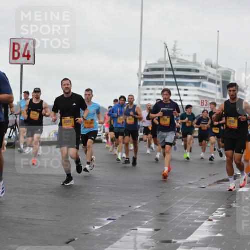 13.09.2026 - Kiel Lauf Andreas Tolksdorf http://msf.ph/oto/10400515 13.09.2026 10:58:19 Kiellinie 4, 5117, 9451, 2392, 10728, 3, 333, 7462, 12486 meine-sportfotos.de
