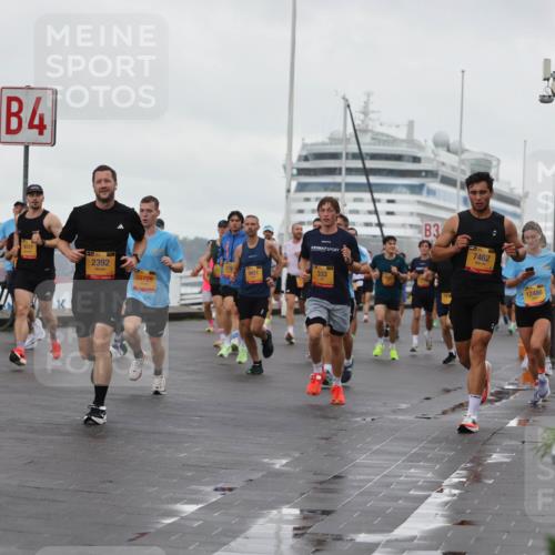 13.09.2026 - Kiel Lauf Andreas Tolksdorf http://msf.ph/oto/10400522 13.09.2026 10:58:19 Kiellinie 4, 5117, 2392, 10728, 333, 3, 7462, 4, 12486 meine-sportfotos.de