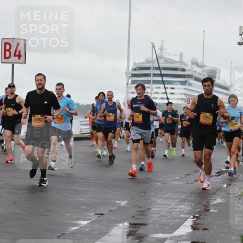 13.09.2026 - Kiel Lauf Andreas Tolksdorf http://msf.ph/oto/10400524 13.09.2026 10:58:19 Kiellinie 4, 7211, 5117, 39, 2392, 9451, 0728, 333, 7462, 12486, 9071 meine-sportfotos.de