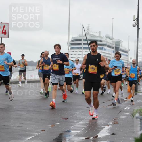 13.09.2026 - Kiel Lauf Andreas Tolksdorf http://msf.ph/oto/10400535 13.09.2026 10:58:20 Kiellinie 4, 10728, 2392, 9451, 333, 2312, 7462, 12769, 12486, 9071 meine-sportfotos.de